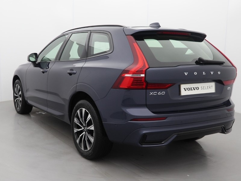 Used Volvo XC60 2023 for sale - 77665245: Photo 3