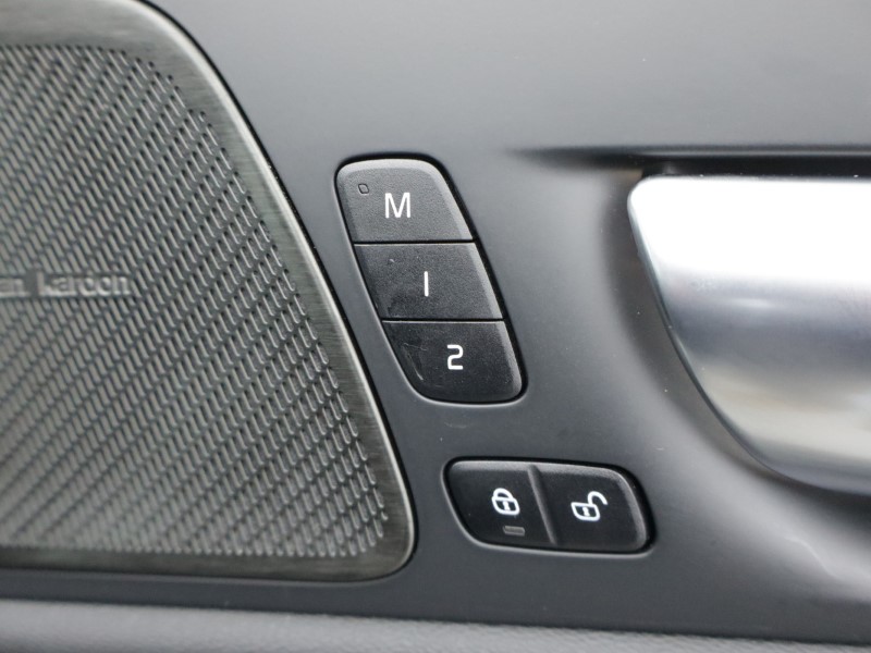 Used Volvo XC60 2023 for sale - 77665245: Photo 36