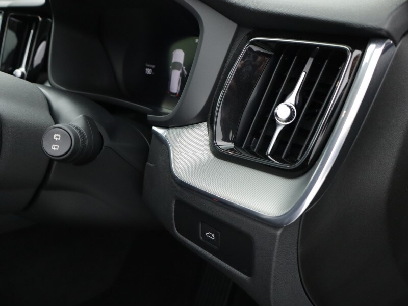 Used Volvo XC60 2023 for sale - 77665245: Photo 37