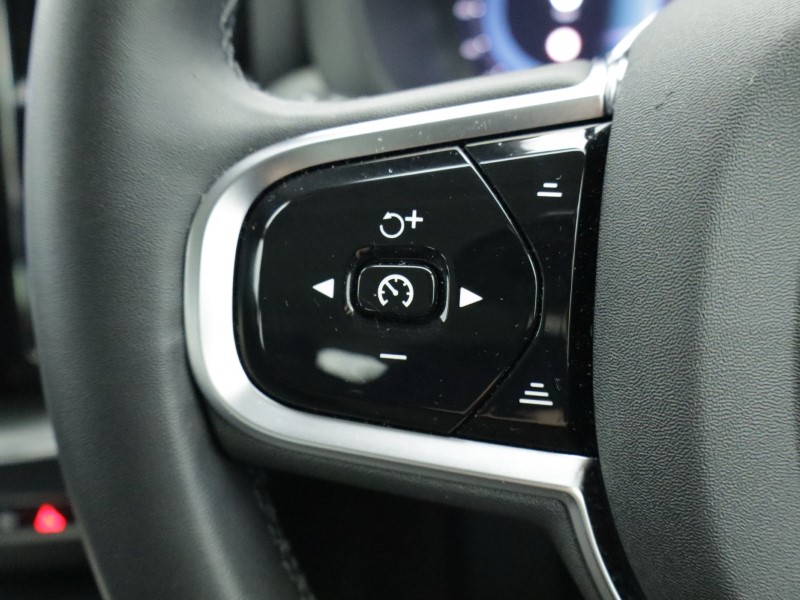 Used Volvo XC60 2023 for sale - 77665245: Photo 53