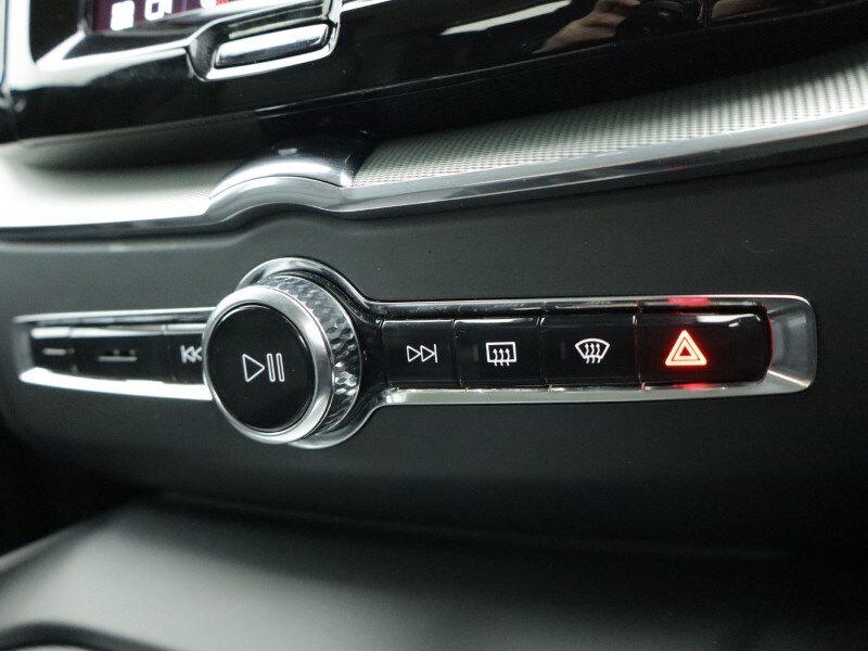 Used Volvo XC60 2023 for sale - 77665245: Photo 63