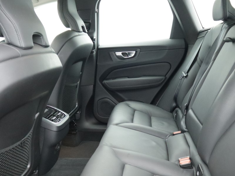 Used Volvo XC60 2023 for sale - 77665245: Photo 7