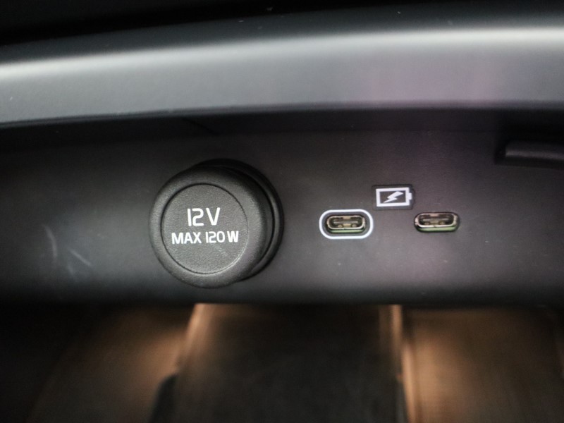 Used Volvo XC40 2024 for sale - 77445814: Photo 50