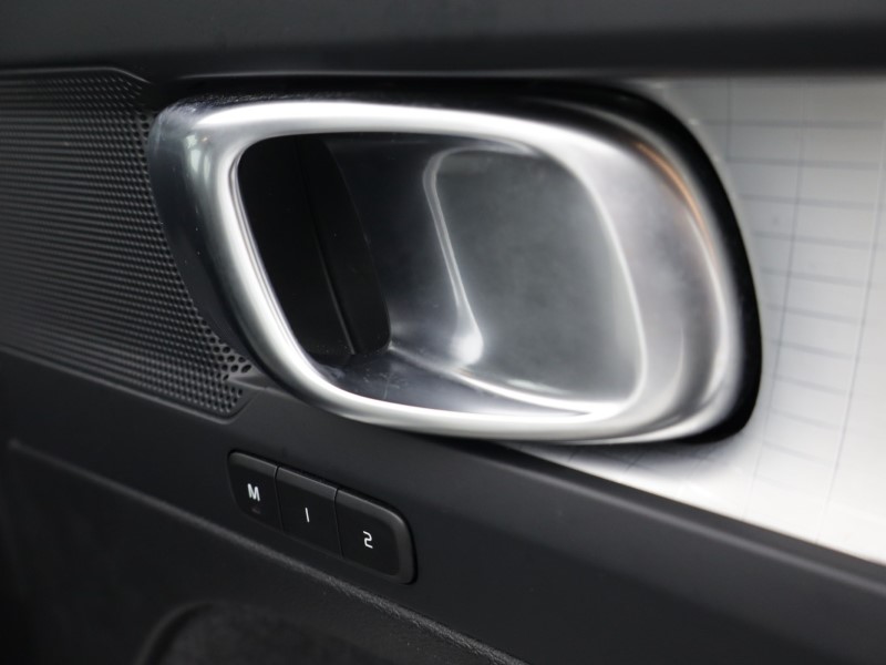 Used Volvo XC40 2023 for sale - 77988562: Photo 31