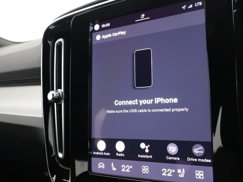 Used Volvo XC40 2023 for sale - 77988562: Photo 54