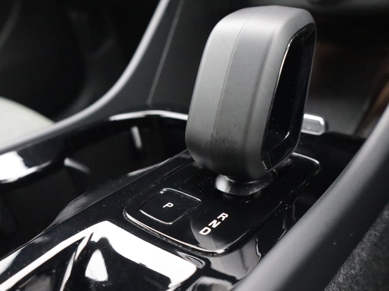 Used Volvo XC40 2023 for sale - 77988562: Photo 58