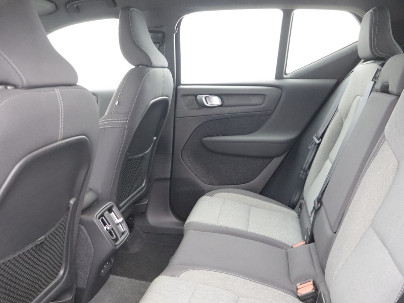 Used Volvo XC40 2023 for sale - 77988562: Photo 7