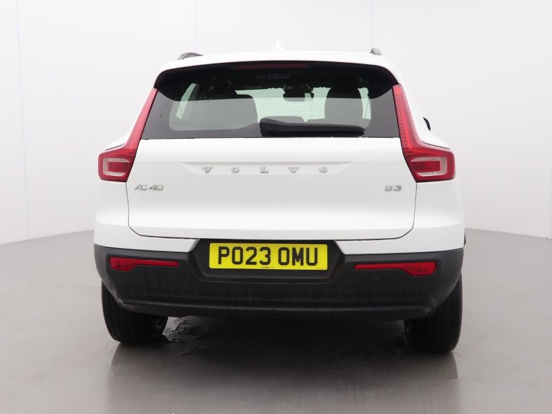 Used Volvo XC40 2023 for sale - 77988562: Photo 8