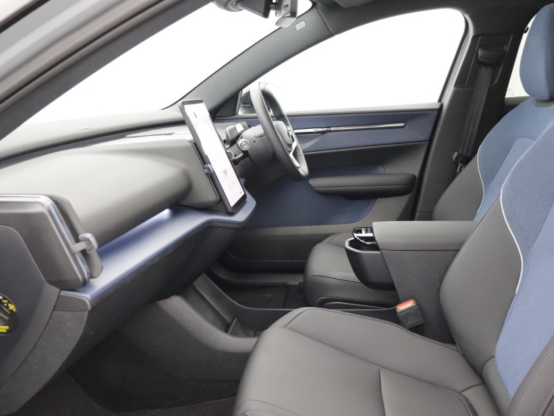 Used Volvo EX30 2024 for sale - 77649892: Photo 4