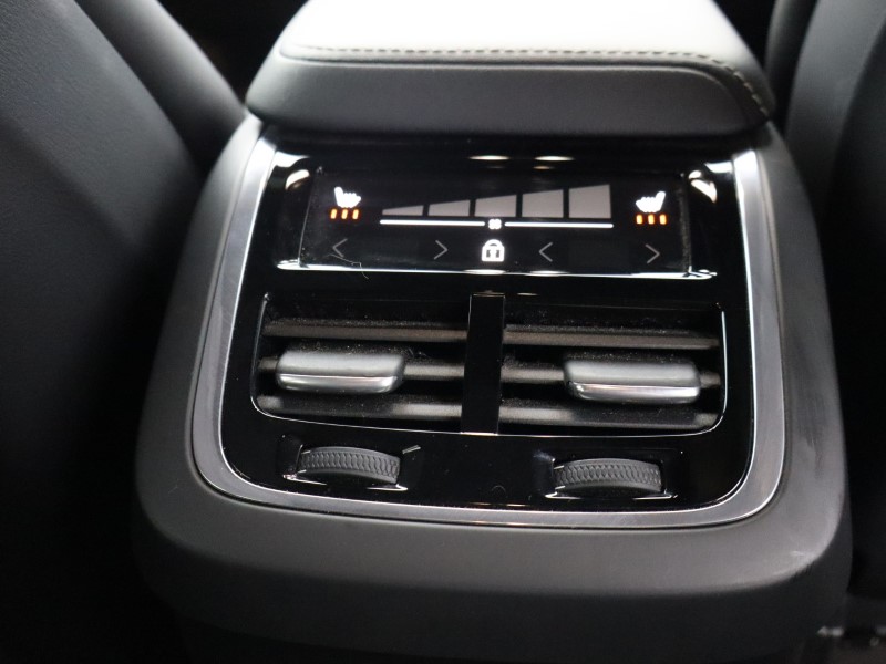 Used Volvo XC60 2025 for sale - 76981039: Photo 31