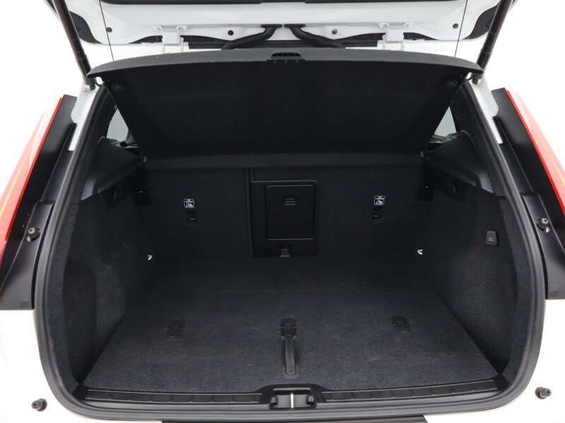 Used Volvo XC40 2023 for sale - 77001350: Photo 27