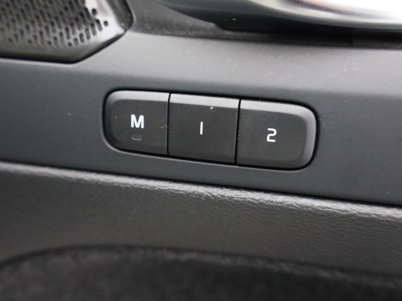 Used Volvo XC40 2023 for sale - 77001350: Photo 34