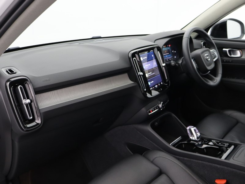 Used Volvo XC40 2023 for sale - 77001350: Photo 42