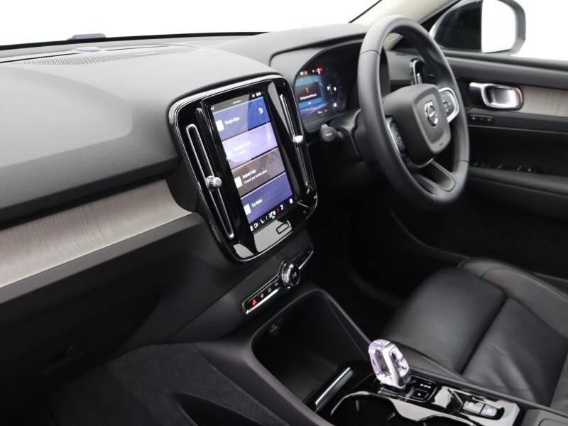 Used Volvo XC40 2023 for sale - 77001350: Photo 43
