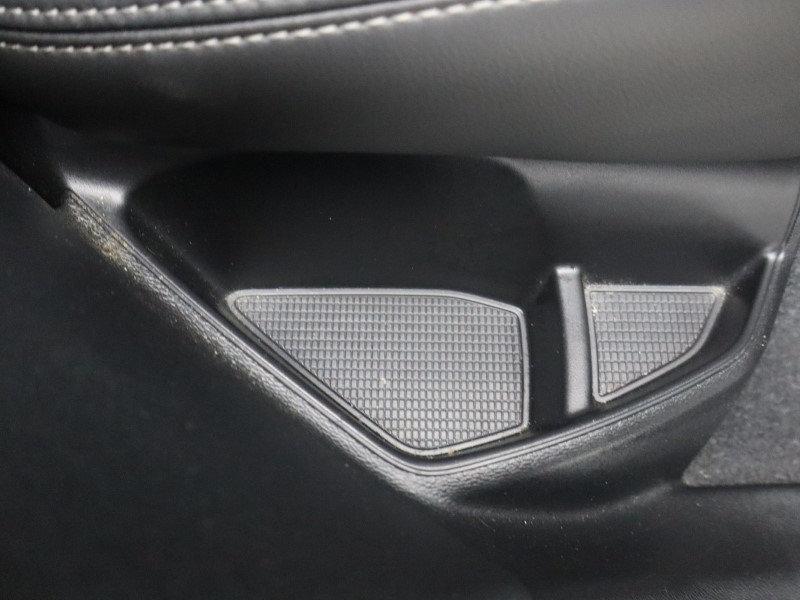 Used Volvo XC40 2023 for sale - 77001350: Photo 44