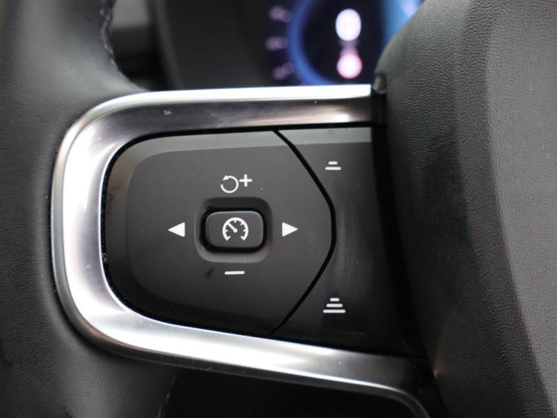 Used Volvo XC40 2023 for sale - 77001350: Photo 51