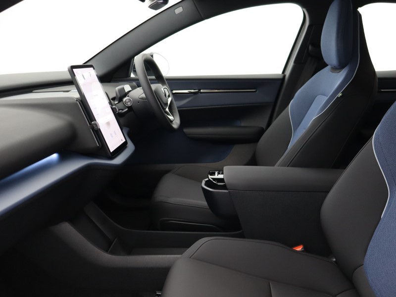 Used Volvo EX30 2025 for sale - 76980823: Photo 5