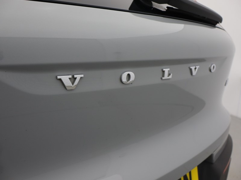 Used Volvo XC40 2024 for sale - 77079260: Photo 21