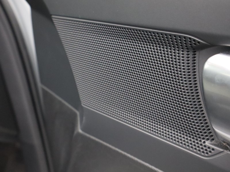 Used Volvo XC40 2024 for sale - 77079260: Photo 28