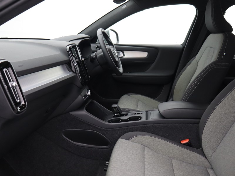 Used Volvo XC40 2024 for sale - 77079260: Photo 5