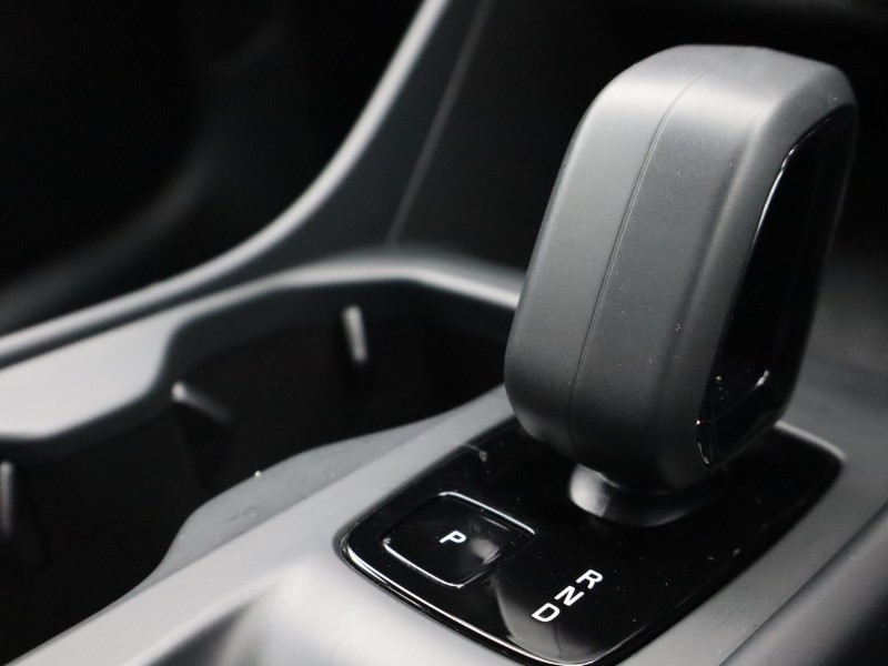 Used Volvo XC40 2024 for sale - 77079260: Photo 51