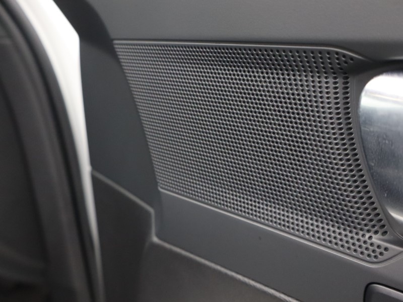 Used Volvo XC40 2024 for sale - 76982180: Photo 26