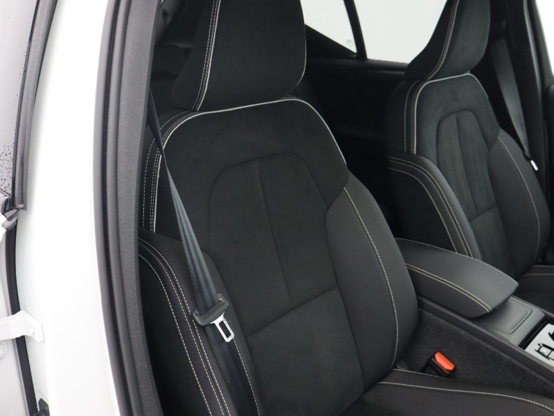 Used Volvo XC40 2024 for sale - 76982180: Photo 33