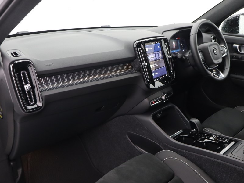 Used Volvo XC40 2024 for sale - 76982180: Photo 36