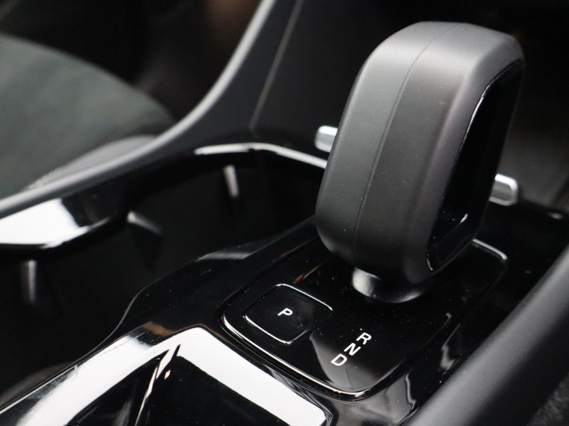 Used Volvo XC40 2024 for sale - 76982180: Photo 55