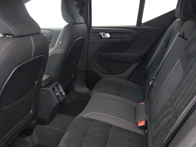 Used Volvo XC40 2024 for sale - 76982180: Photo 7