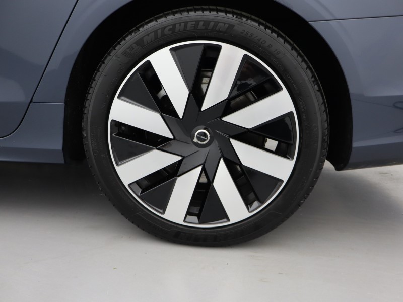 Used Volvo V90 2025 for sale - 76981777: Photo 12