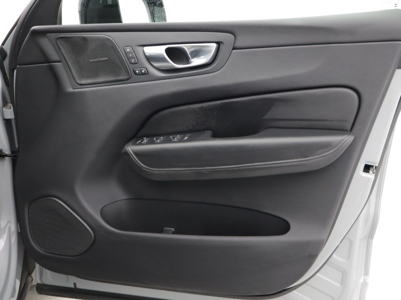 Used Volvo XC60 2025 for sale - 77607089: Photo 30