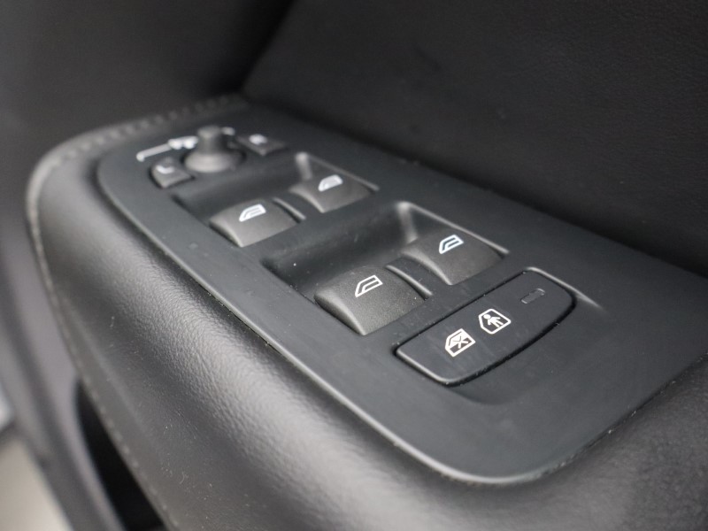 Used Volvo XC60 2025 for sale - 77607089: Photo 32