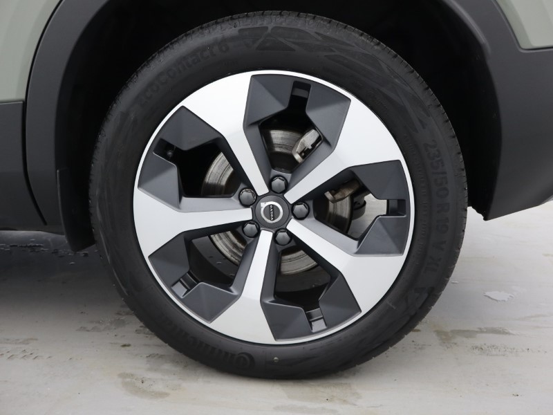 Used Volvo XC40 2025 for sale - 76982098: Photo 12