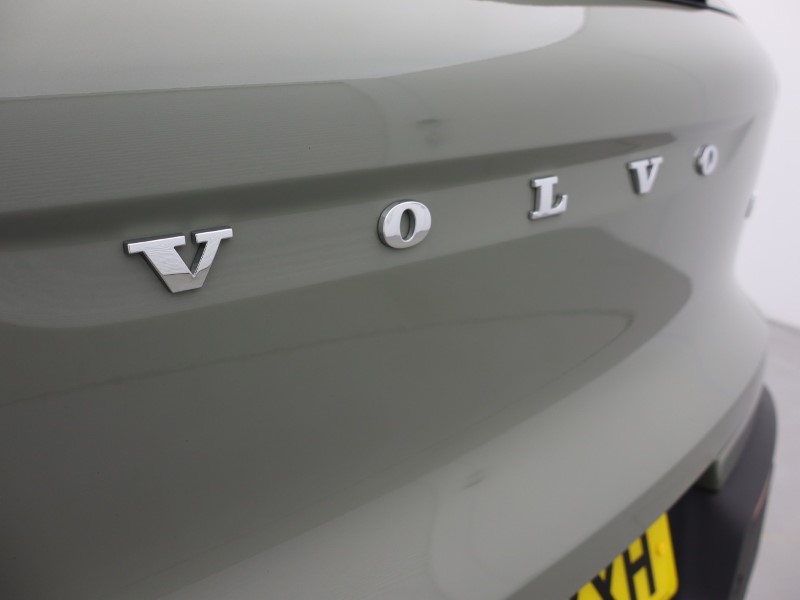 Used Volvo XC40 2025 for sale - 76982098: Photo 22