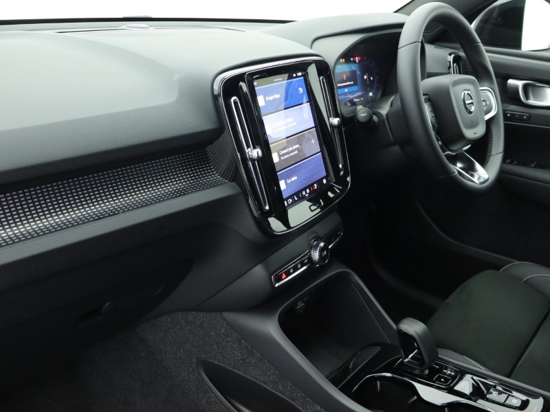 Used Volvo XC40 2025 for sale - 76982098: Photo 40