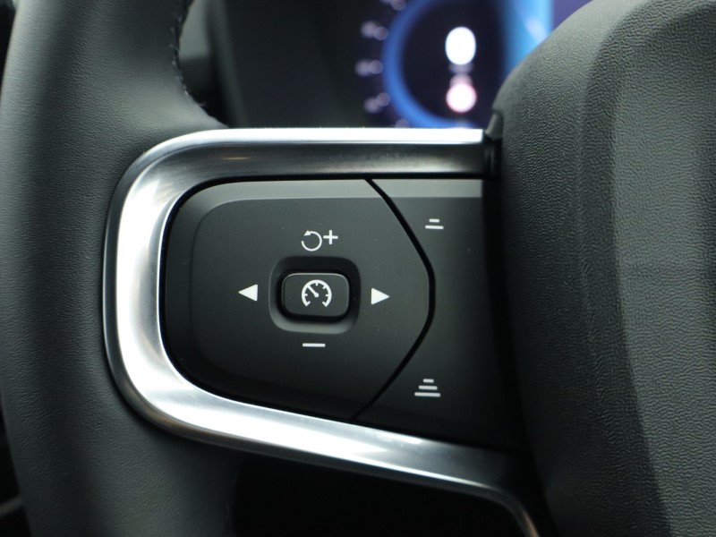 Used Volvo XC40 2025 for sale - 76982098: Photo 48