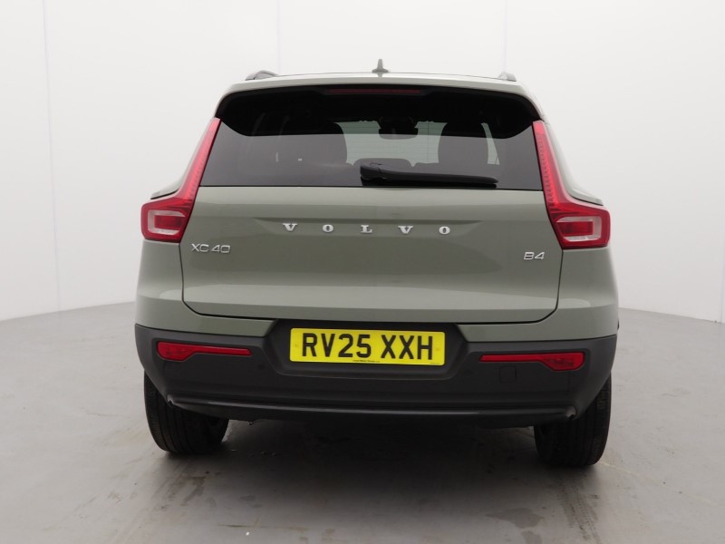 Used Volvo XC40 2025 for sale - 76982098: Photo 8