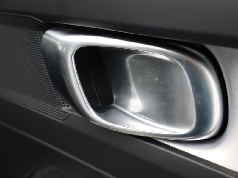 Used Volvo XC40 2024 for sale - 77476625: Photo 30