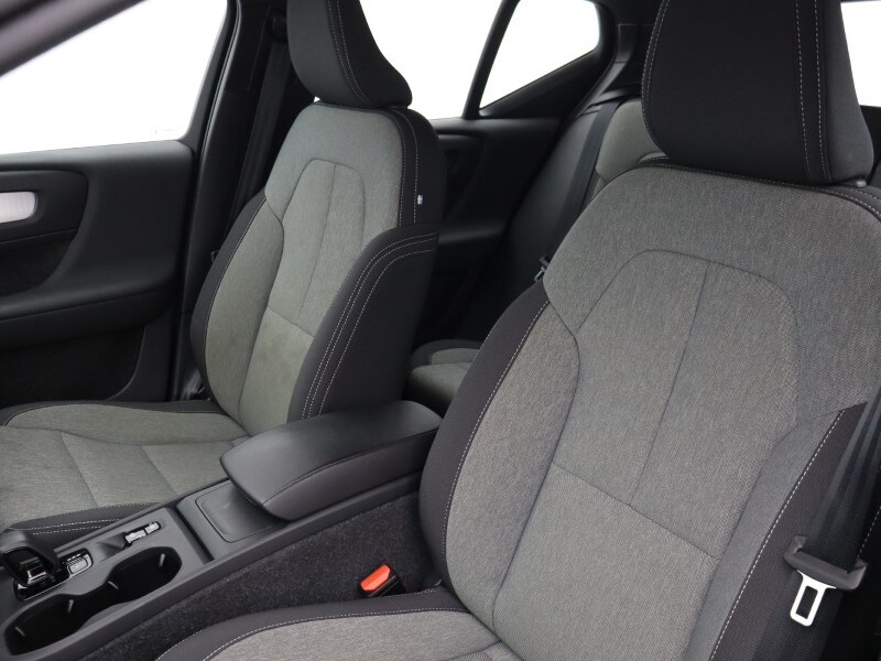 Used Volvo XC40 2024 for sale - 77476625: Photo 35