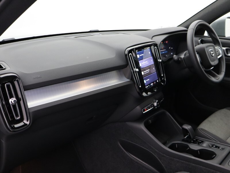 Used Volvo XC40 2024 for sale - 77476625: Photo 36