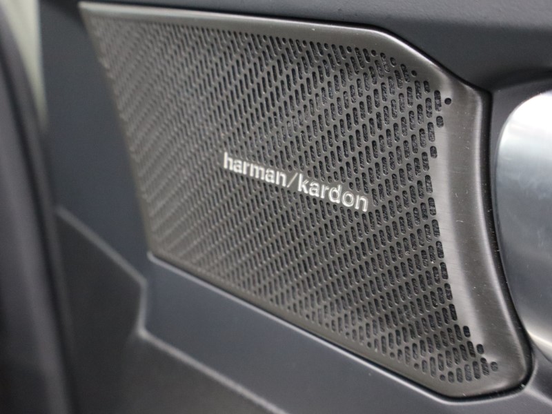 Used Volvo XC40 2025 for sale - 76980913: Photo 17