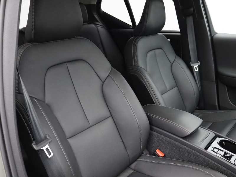 Used Volvo XC40 2025 for sale - 76980913: Photo 24