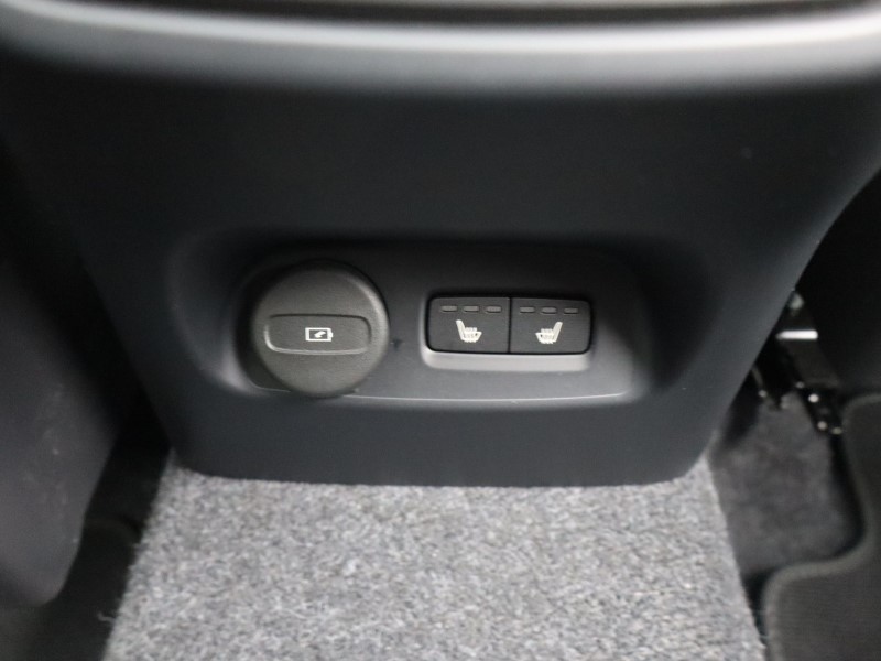 Used Volvo XC40 2025 for sale - 76980913: Photo 35