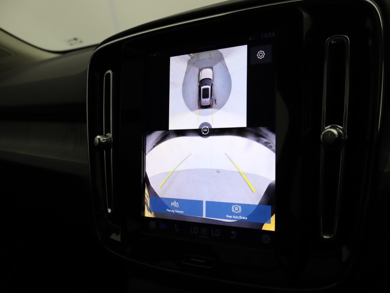 Used Volvo XC40 2025 for sale - 76980913: Photo 41