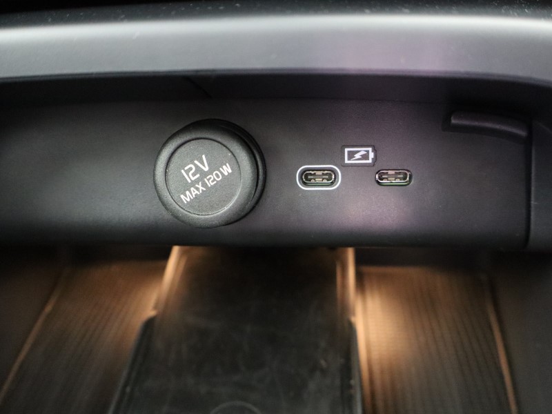 Used Volvo XC40 2025 for sale - 76980913: Photo 45