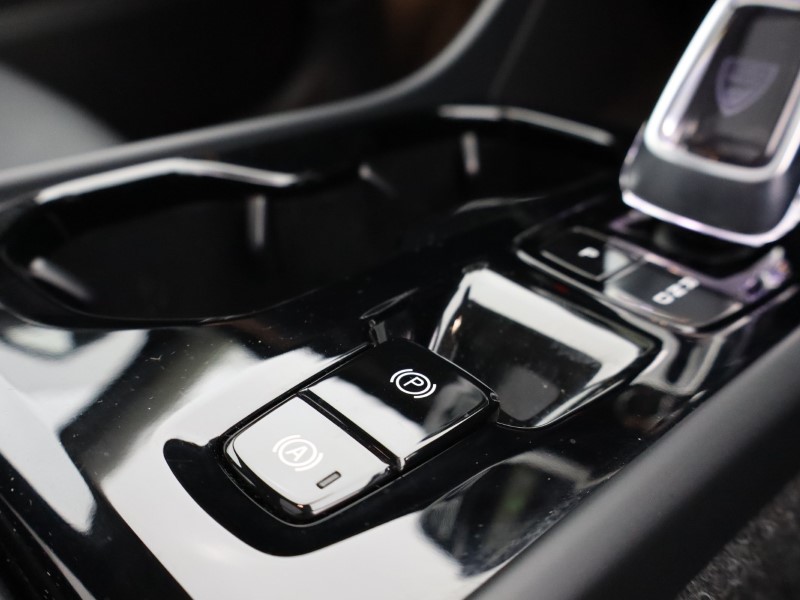 Used Volvo XC40 2025 for sale - 76980913: Photo 47