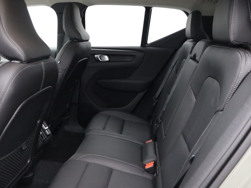 Used Volvo XC40 2025 for sale - 76980913: Photo 7