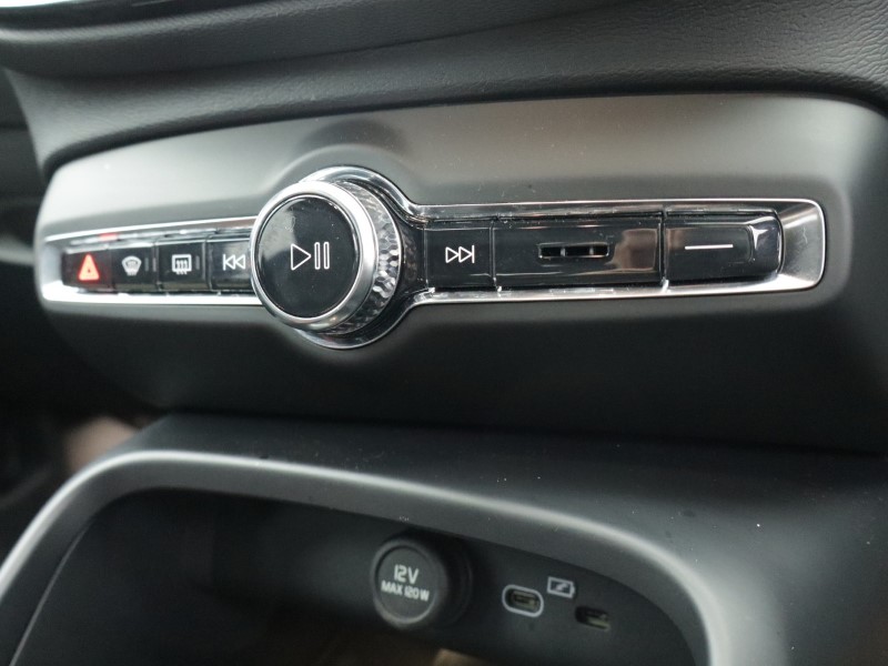 Used Volvo XC40 2025 for sale - 77005482: Photo 48