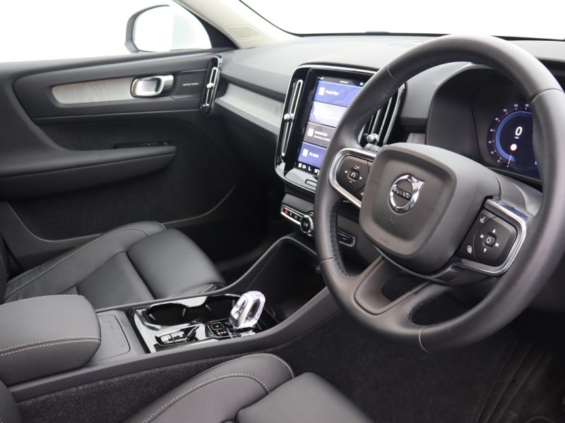 Used Volvo XC40 2025 for sale - 76981740: Photo 25